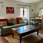 Ravissant Climatisé Gambetta Miséricorde Au Cœur De * Saint-Tropez