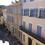 Ravissant Climatisé Gambetta Miséricorde Au Cœur De * Saint-Tropez