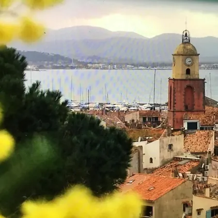 Ravissant Climatise Gambetta Misericorde Au Coeur De Saint-Tropez